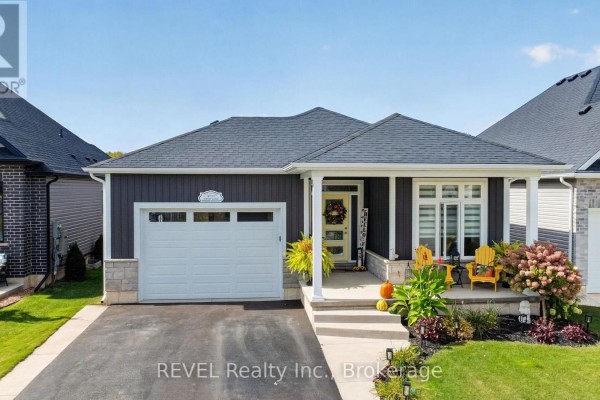 4233 Village Creek Drive, Fort Erie