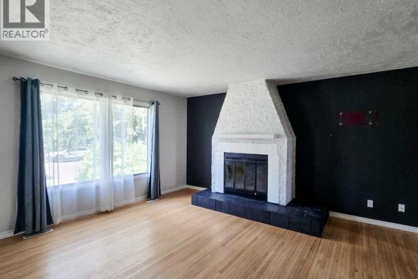 4237 5 Avenue, Edson, AB, photo 2