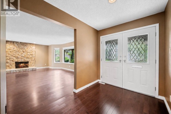 4237 Candlewood Drive, Richmond, BC V7C4V9 Photo 2