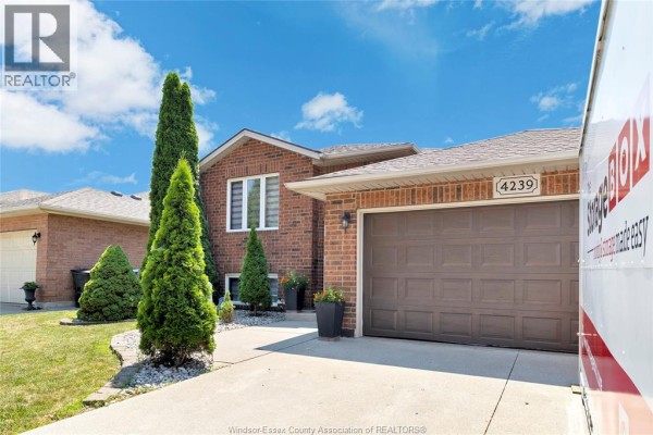 Office - 4239 Marlo, Windsor, ON N9G2Y6 Photo 3