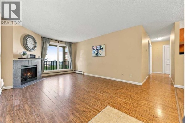 Pantry - 424, 6400 Coach Hill Road Sw, Calgary, AB T3H1B8 Photo 3
