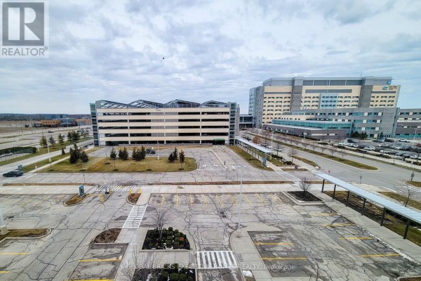 424 - 3075 Hospital Gate, Oakville, ON L6M1M1 Photo 5
