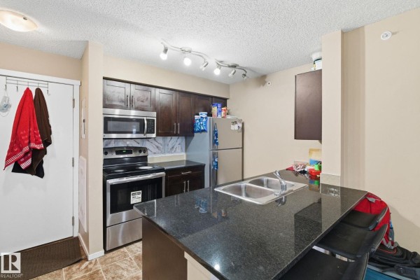 Primary Bedroom - #424 1510 Watt Dr Sw, Edmonton, AB T6X2E6 Photo 4