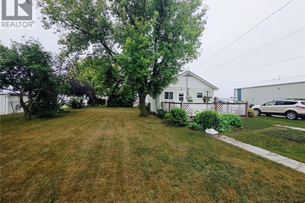 Primary Bedroom - 424 1st Avenue E, Melville, SK S0A2P0 Photo 5