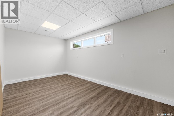 Other - 424 9th Avenue W, Moose Jaw, SK S6H4H5 Photo 4