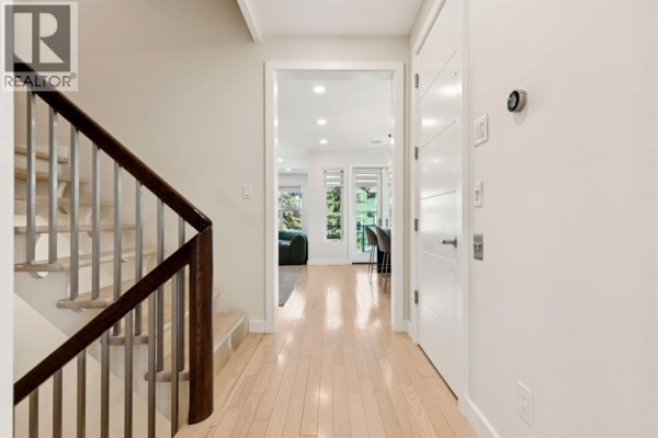 Bedroom - 424 Aspen Meadows Hill Sw, Calgary, AB T3H0G3 Photo 3