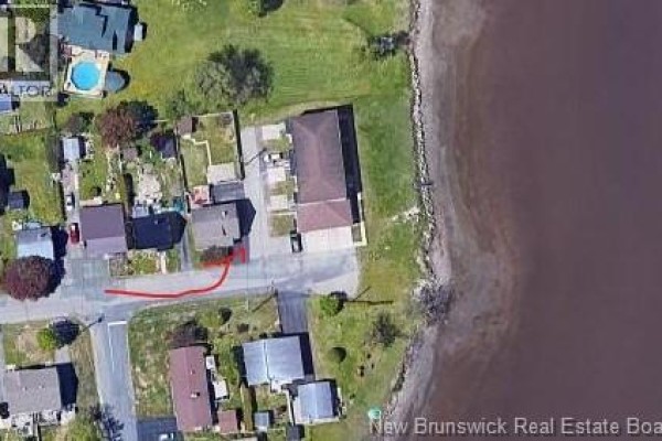 424 Golf Street, Bathurst, NB, photo 3