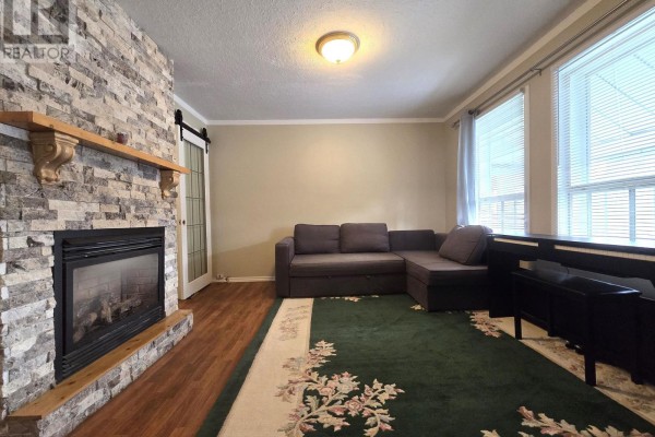 Bedroom 2 - 424 Upper Sherman Avenue, Hamilton, ON L8V3L3 Photo 4