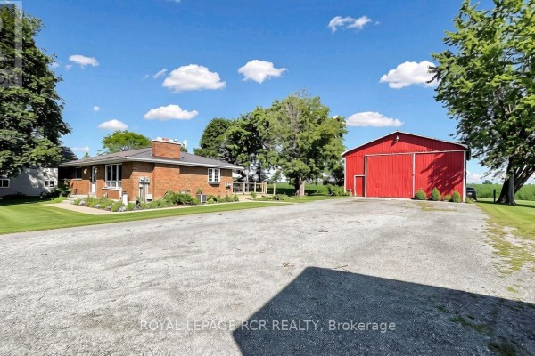 Primary Bedroom - 4244 4th Line, Bradford West Gwillimbury, ON L3Z0Y7 Photo 5