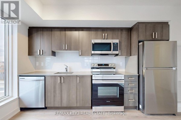 Dining room - 425 - 556 Marlee Avenue, Toronto, ON M6B0B1 Photo 3