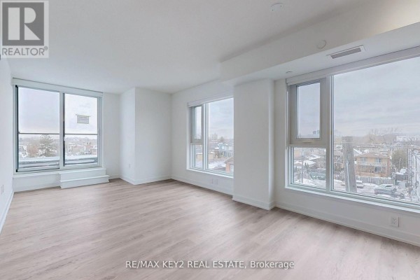 Primary Bedroom - 425 - 556 Marlee Avenue, Toronto, ON M6B0B1 Photo 4