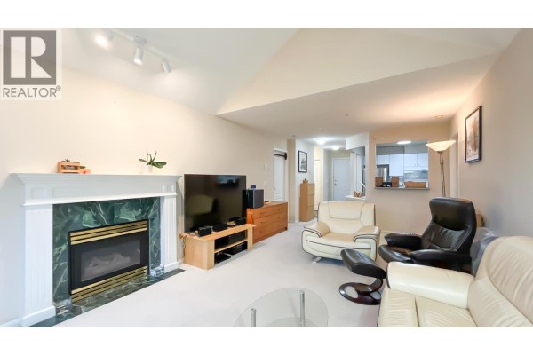 425 5888 Dover Crescent, Richmond, BC V7C5R9 Photo 5
