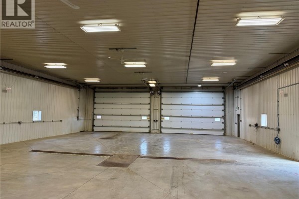 425 7th Street W, Shaunavon, SK S0N1A0 Photo 5