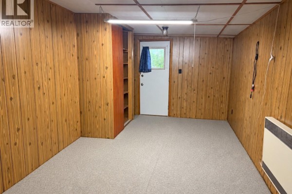 Enclosed porch - 425 Park Avenue, Outlook, SK S0L2N0 Photo 5
