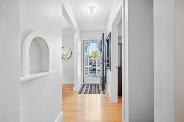 4pc Bathroom - 425 St Anthony Avenue, Winnipeg, MB R0V0S2 Photo 5
