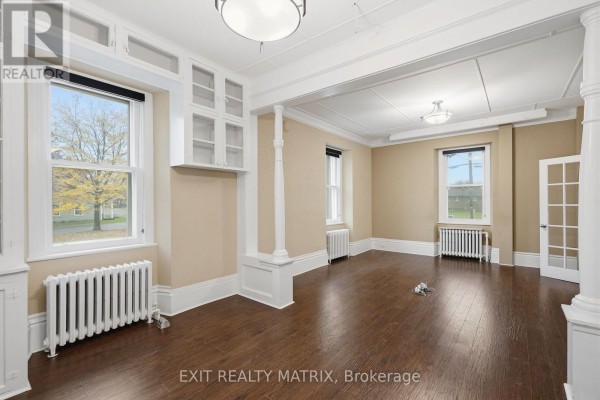 425 Water Street E, Alfred And Plantagenet, ON K0B1L0 Photo 5