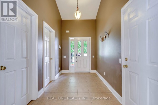 Media - 4250 Price Court, Burlington, ON L7M4X3 Photo 4
