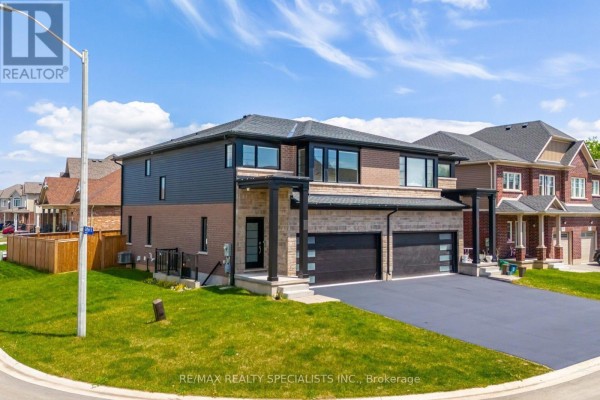 Great room - 4259 Shuttleworth Drive, Niagara Falls, ON L2G3P6 Photo 2