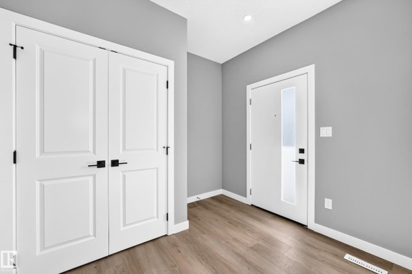 Bedroom 4 - 426 Crystal Creek Li, Leduc, AB T9E0X5 Photo 4