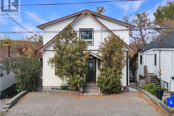 Residential for sale at 426 Elm Street, Sudbury, ON - MLS® 3lEcW8