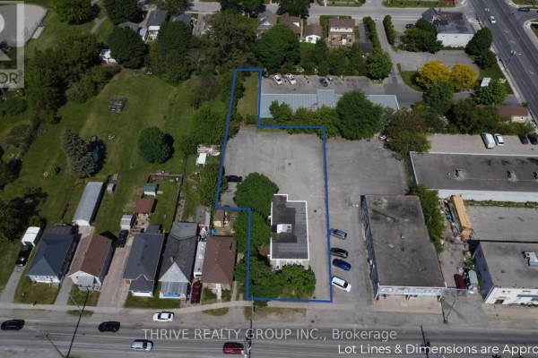 Aerial view of commercial property with blue boundary lines on a suburban street. - 426 Third Street, London East