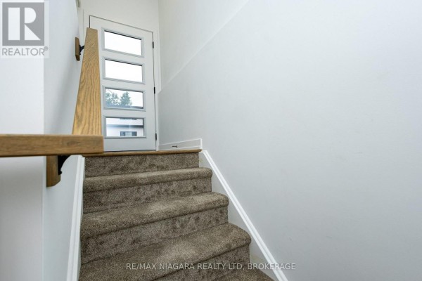 4263 Fourth Avenue, Niagara Falls, ON, photo 2