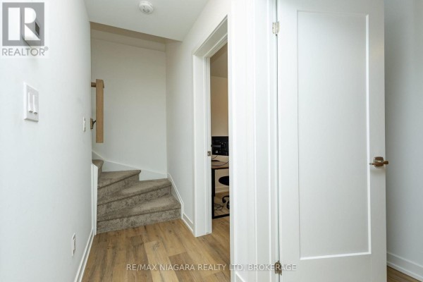 4263 Fourth Avenue, Niagara Falls, ON, photo 3