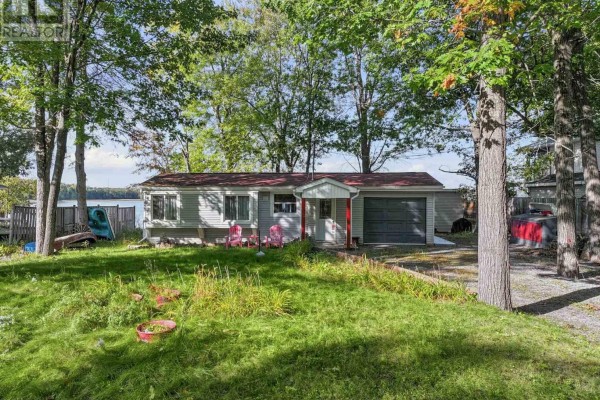 4268 Armitage Avenue, Ottawa, ON K0A1T0 Photo 3