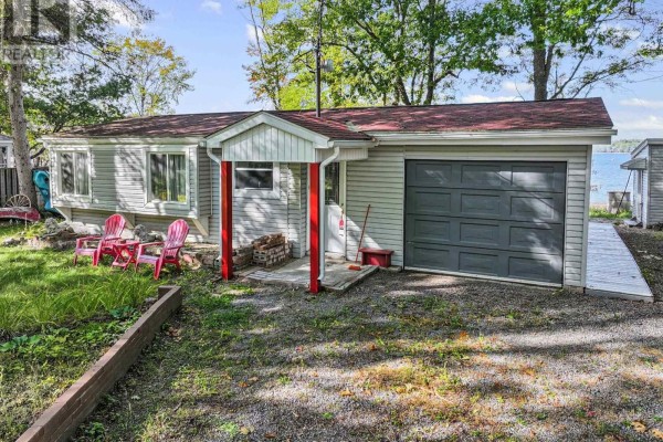 4268 Armitage Avenue, Ottawa, ON K0A1T0 Photo 5