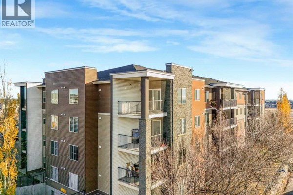 4pc Bathroom - 427, 355 Taralake Way Ne, Calgary, AB T3J0M1 Photo 3