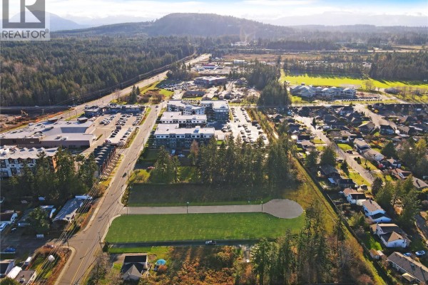 427 Hummingbird Pl, Parksville, BC V9P1K1 Photo 2