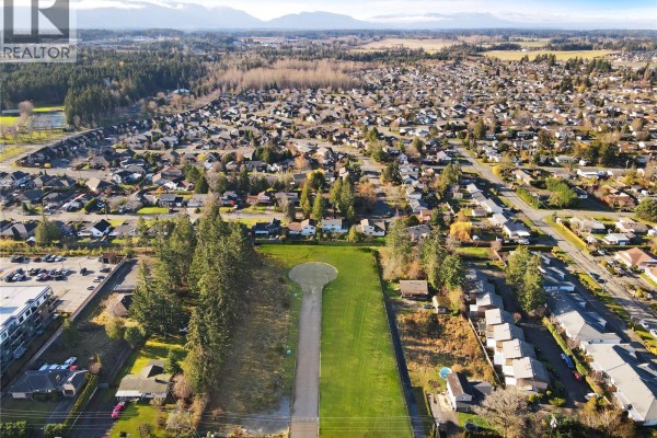 427 Hummingbird Pl, Parksville, BC V9P1K1 Photo 3