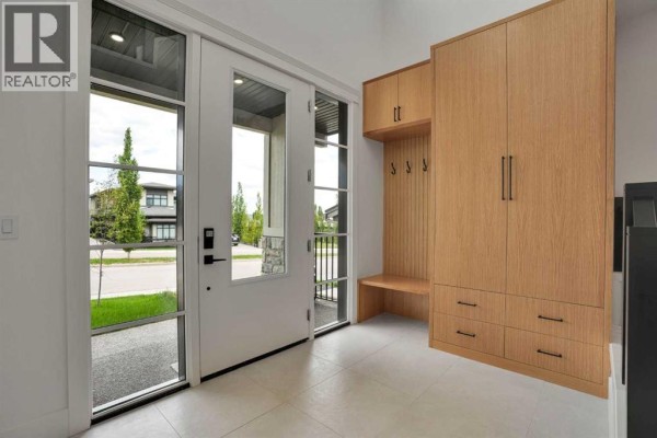 Bedroom - 427 Patterson Boulevard Sw, Calgary, AB T3H3N6 Photo 5