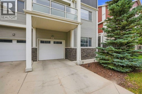 4pc Bathroom - 427 Redstone View Ne, Calgary, AB T3N1B5 Photo 5