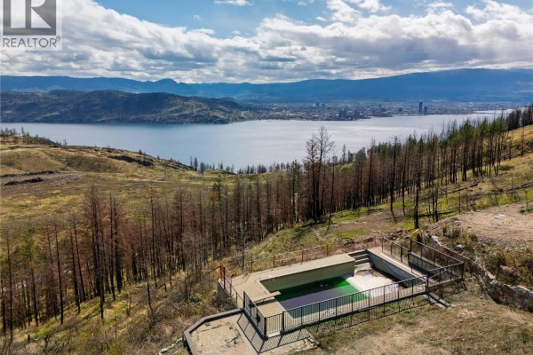 427 Rose Valley Road, West Kelowna, BC V1Z3T7 Photo 5