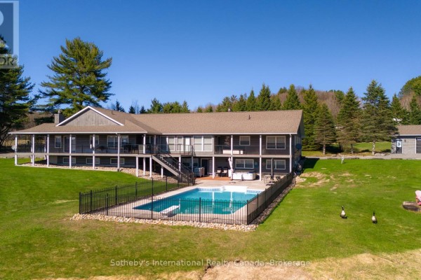 427 West Browns Road, Huntsville, ON, photo 2