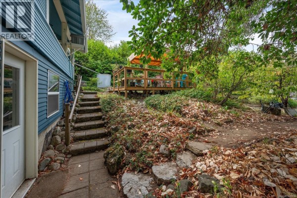 Patio - 428 2nd Ave, Ladysmith, BC V9G1B8 Photo 3