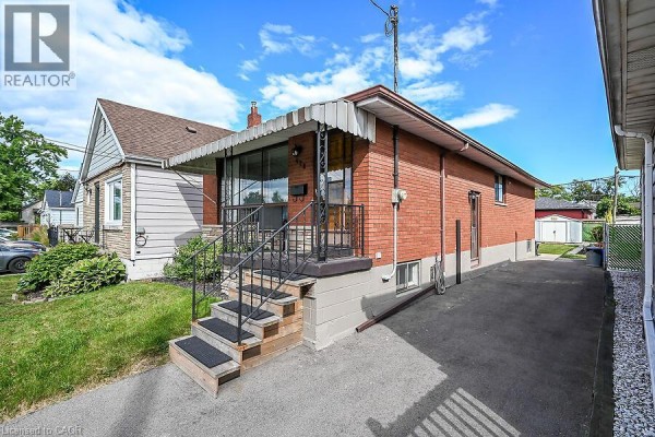 428 Brunswick Street, Hamilton, ON L8H6S4 Photo 2