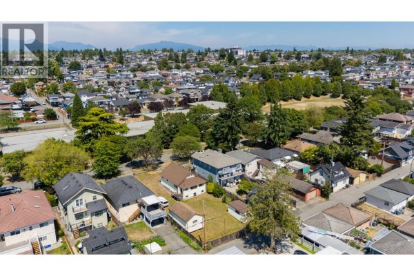 428 E 62nd Avenue, Vancouver, BC V5X2G1 Photo 5