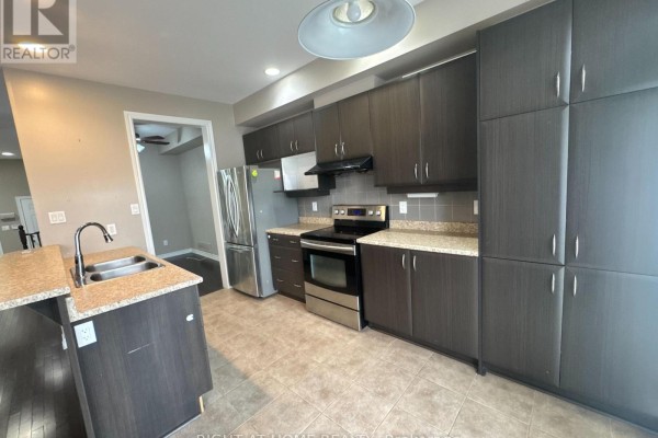 Family room - 428 Foxhall Way, Ottawa, ON K2M0G1 Photo 5