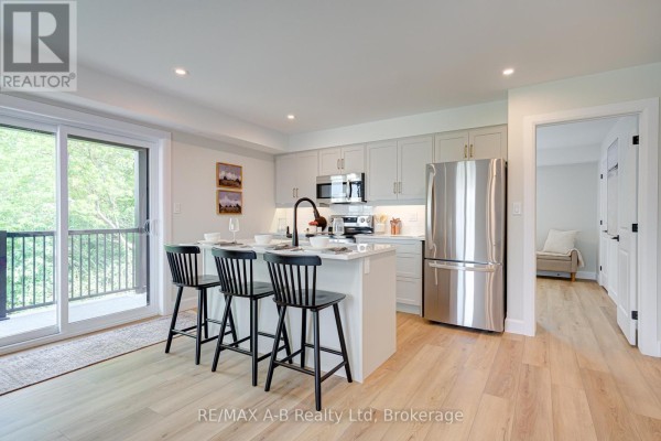 428 Queen Street, St  Marys, ON, photo 2