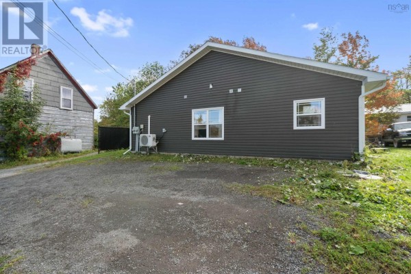 428 Stewart Street, New Glasgow, NS B2H2R8 Photo 4