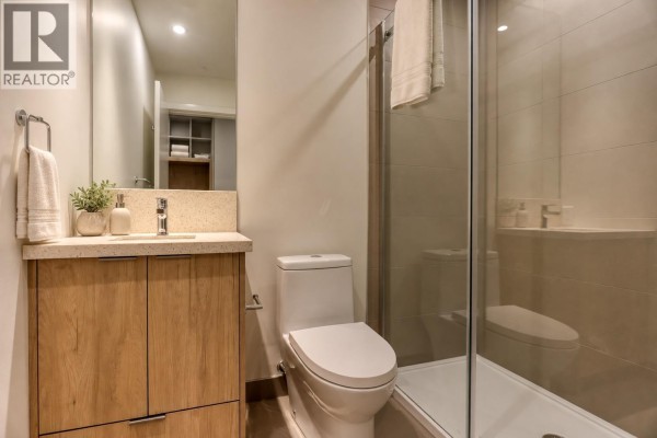 4280 Red Mountain Road Unit# 209, Rossland, BC V0G1Y0 Photo 4