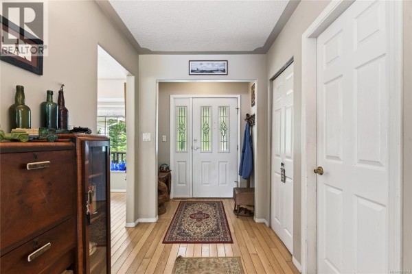Bedroom - 429 Howes Rd, Sayward, BC V0P1R0 Photo 4