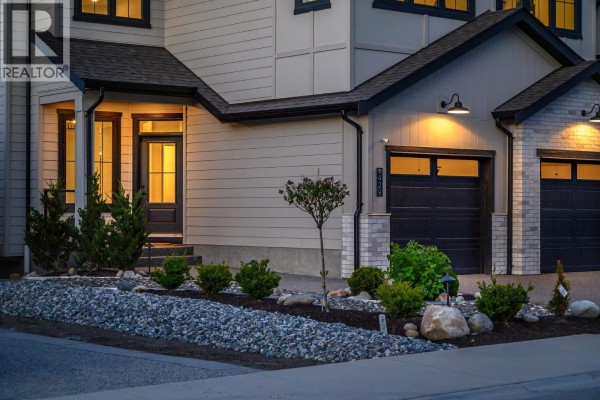 4pc Bathroom - 429 Morningview Drive, Coldstream, BC V1B0B5 Photo 3