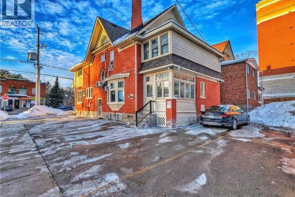 429 S Queen Street S, Kitchener, ON, photo 2