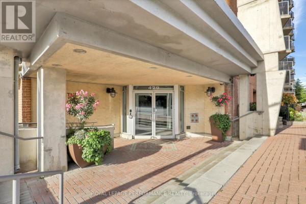 429 Somerset Street W, Ottawa, ON K2P2P5 Photo 2