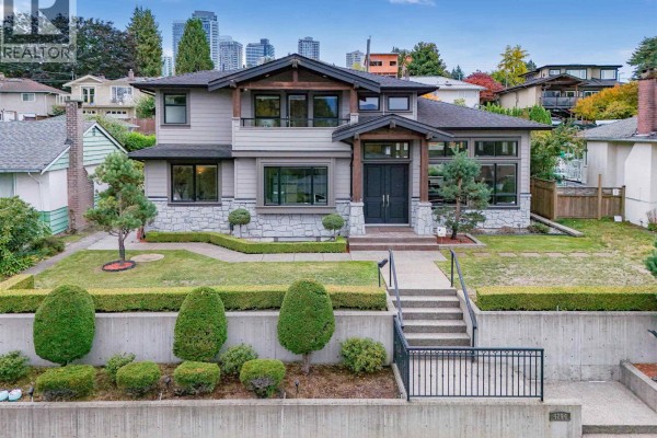 4294 Price Crescent, Burnaby, BC V5G2N2 Photo 2