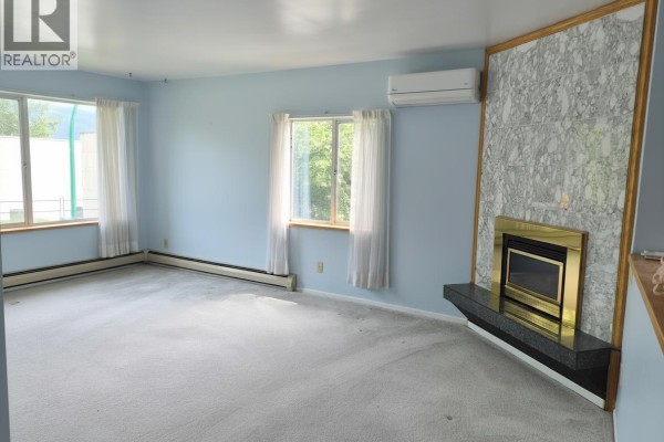 4298 Mcgill Street, Burnaby, BC V5C1M9 Photo 3