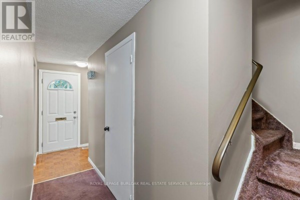 43 - 151 Gateshead Crescent, Hamilton, ON, photo 2